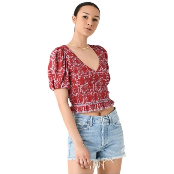 NWT- CLEOBELLA Bella Red Smocked, Puff Sleeves and Ruffle Hem Top Sz Small - Picture 5 of 16